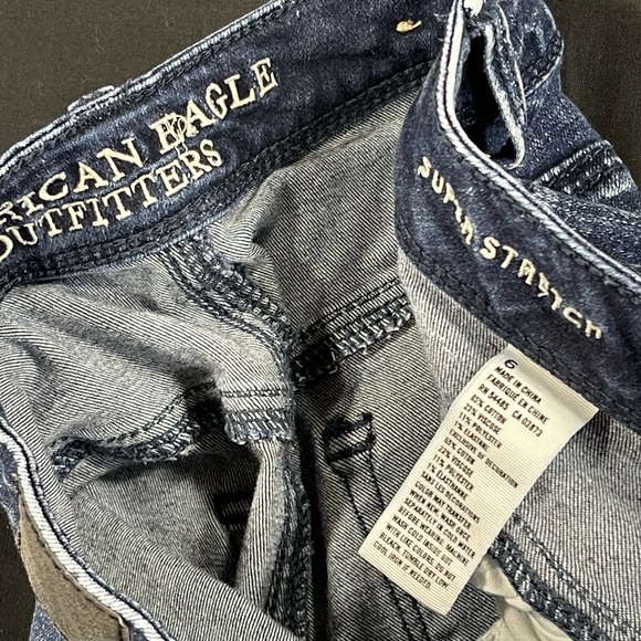 American Eagle 🦅 Super Stretch High Rise Shorts - Picture 4 of 6